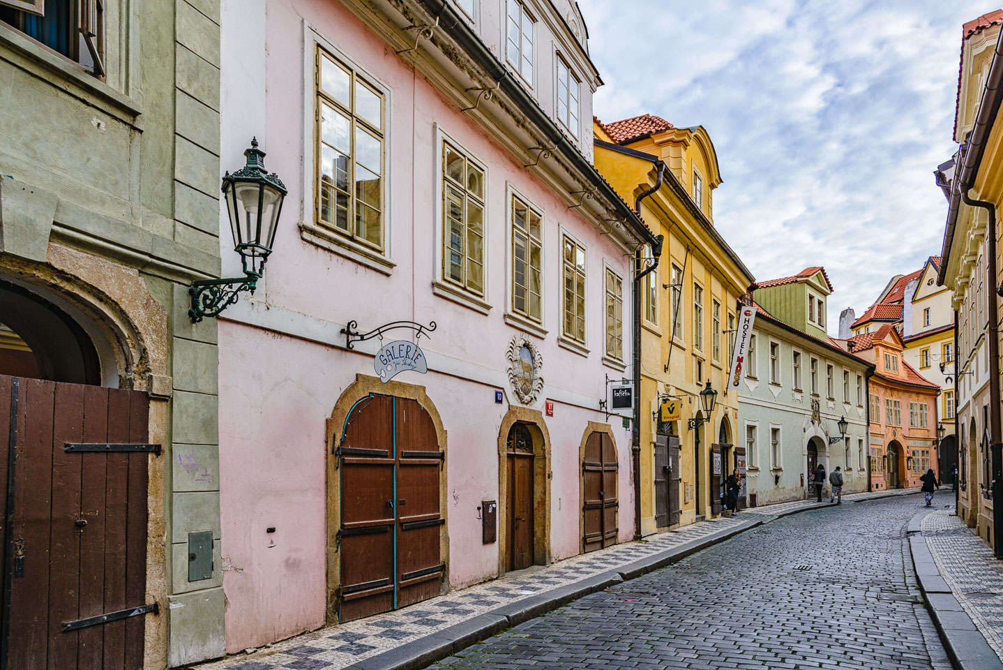 CZ151387-Edit-The-streest-of-prague.jpg