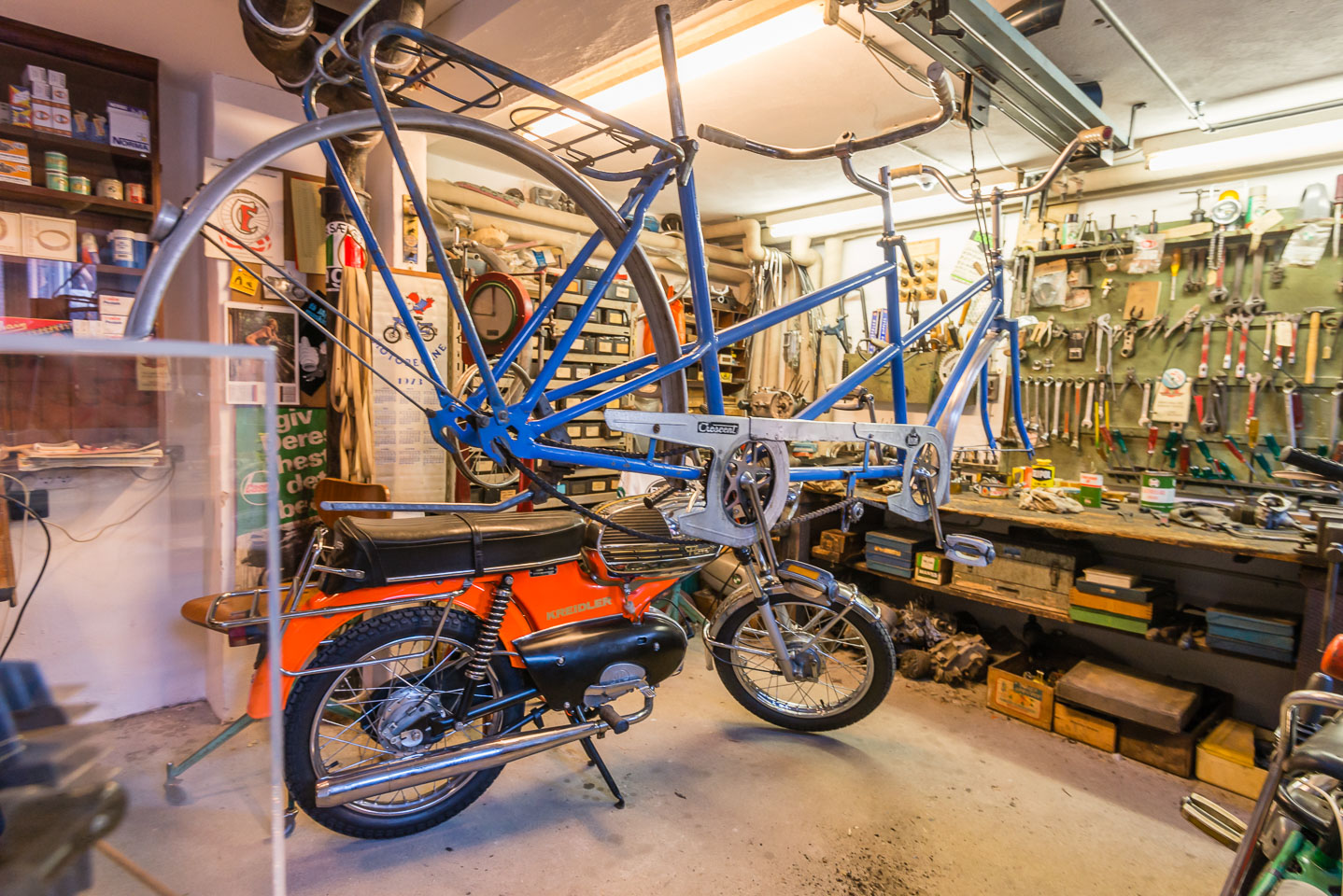 DE160291-Den-GAmle-By-seventies-bike-in-repairshop.jpg