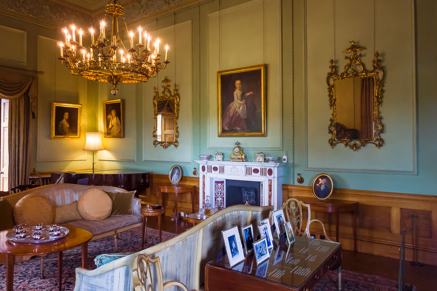 GB150150-E-Dunster-Castle-Drawing-Room.jpg