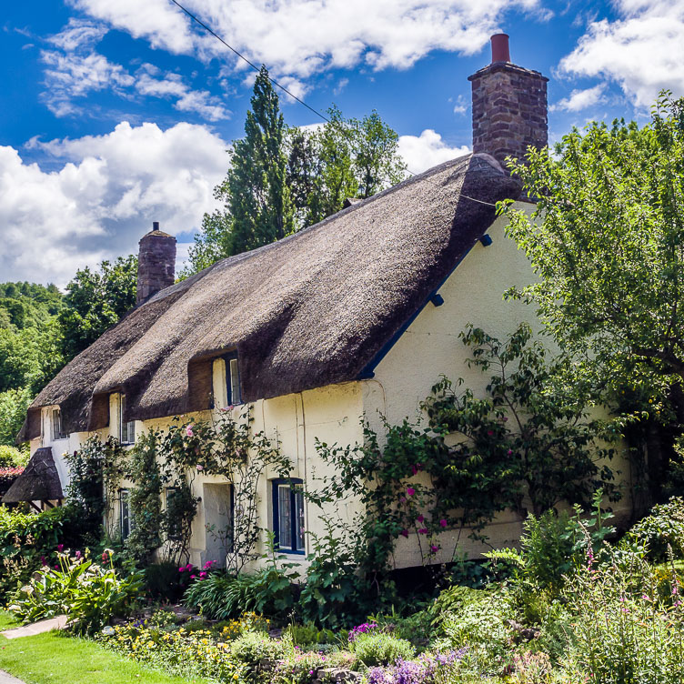 GB150117-E-Dunster-Garden-and-cottage-1.jpg