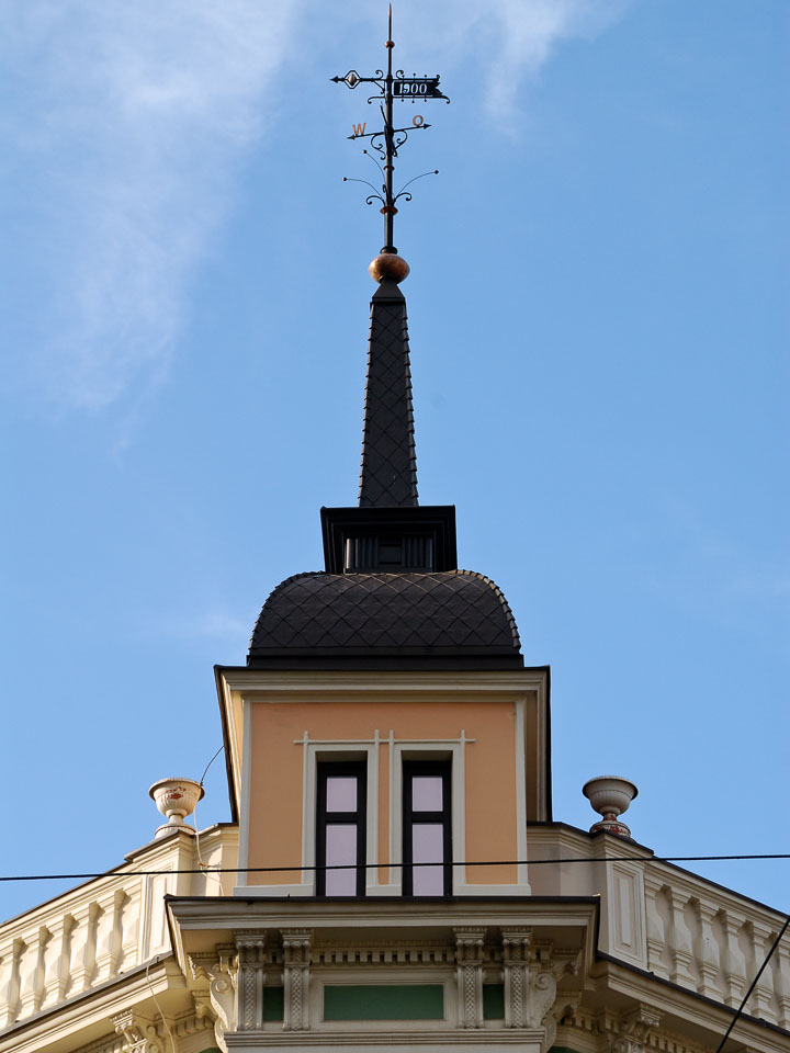 LE080038-Riga-Center.jpg