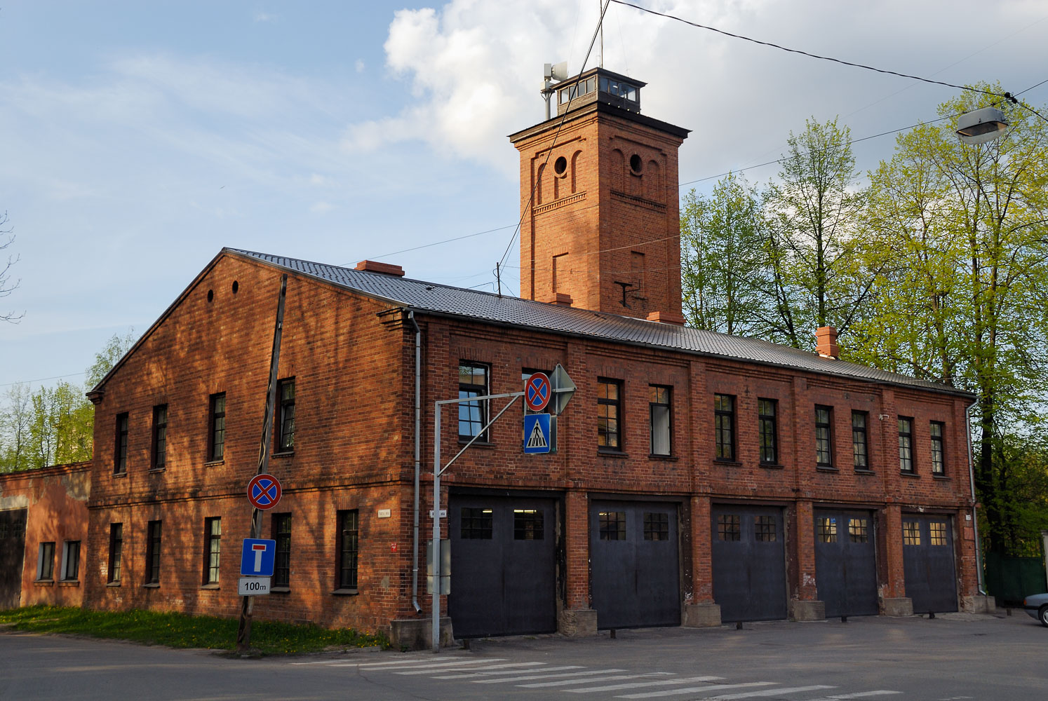 LE080449-Daugavpils---fire-station.jpg