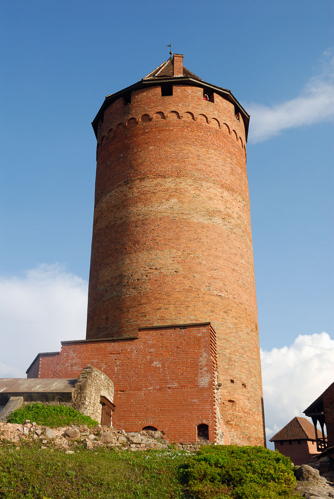 LE080514-Turaida---Castle-Tower.jpg