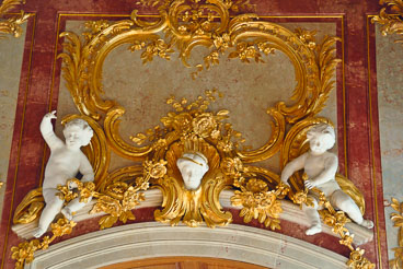 LE080409-Rundale-castle.jpg LE080409-Rundale-castle.jpg