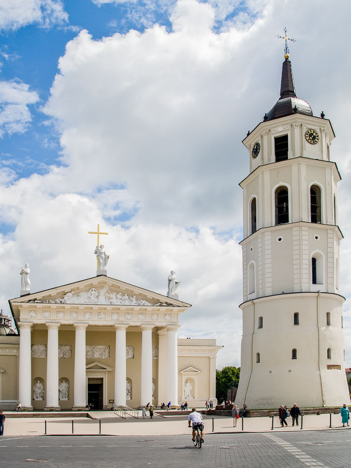 LI080069-Edit-2-Vilnius.-The-Cathedral.jpg