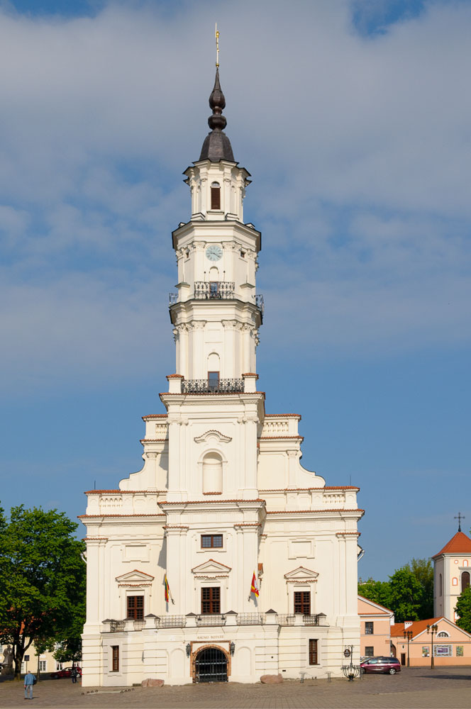 LI090059-Edit-Kaunas-City-Hall.jpg