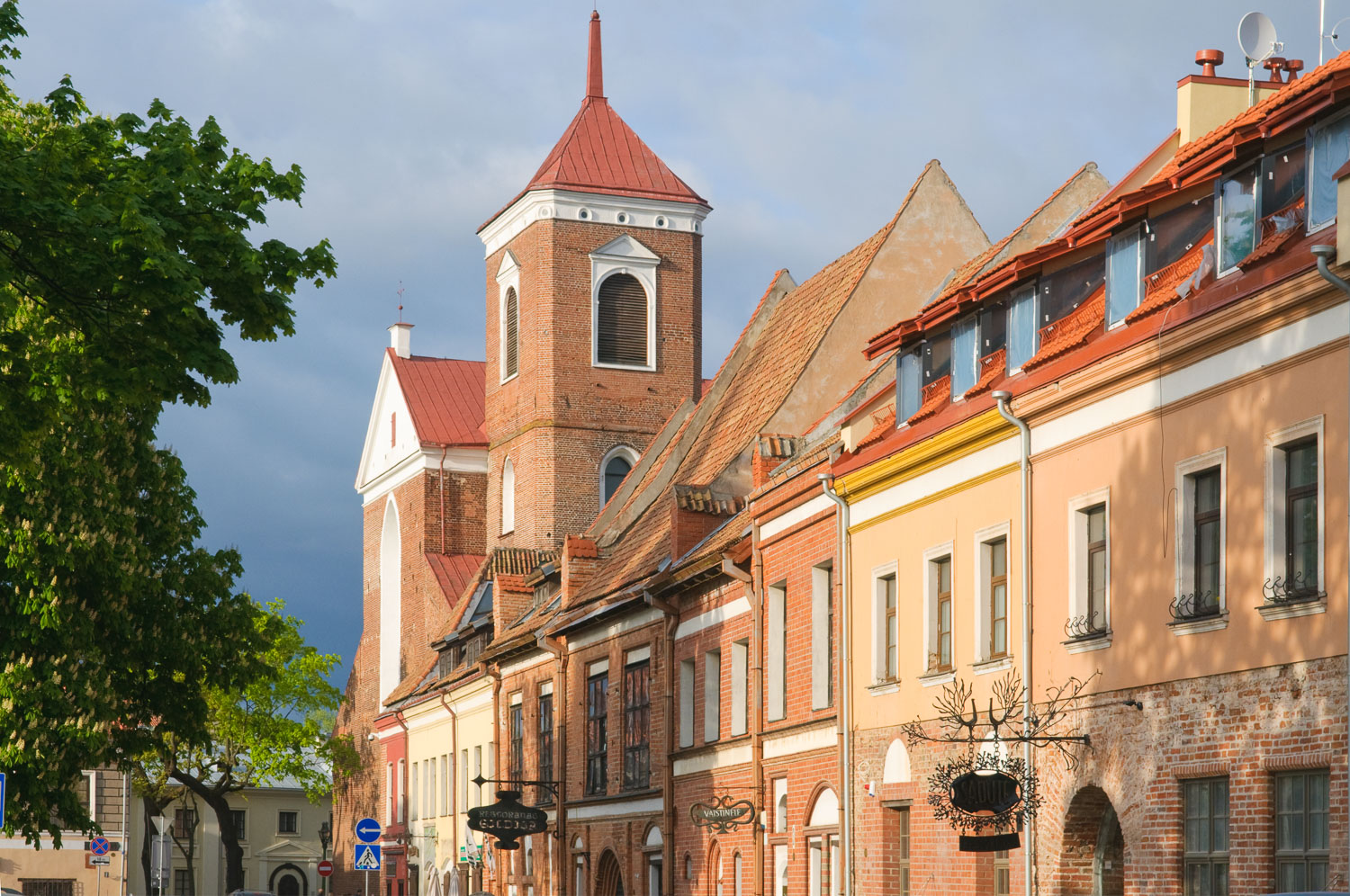 LI090067-Edit-Kaunas.jpg