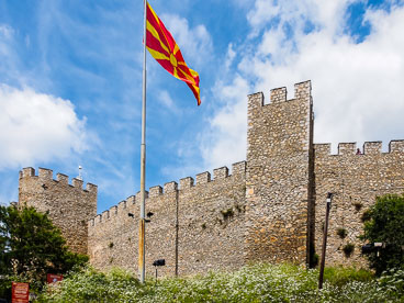 MA140080E-Ohrid-Car-Samoil's-Castle_v1.jpg