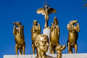 MA140443-Prometheus-and-the-godess-of-victory.jpg