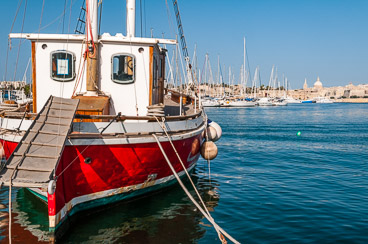 MA10037-Sliema-harbour.jpg