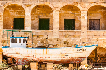 MA10326-Comino.jpg MA10326-Comino.jpg