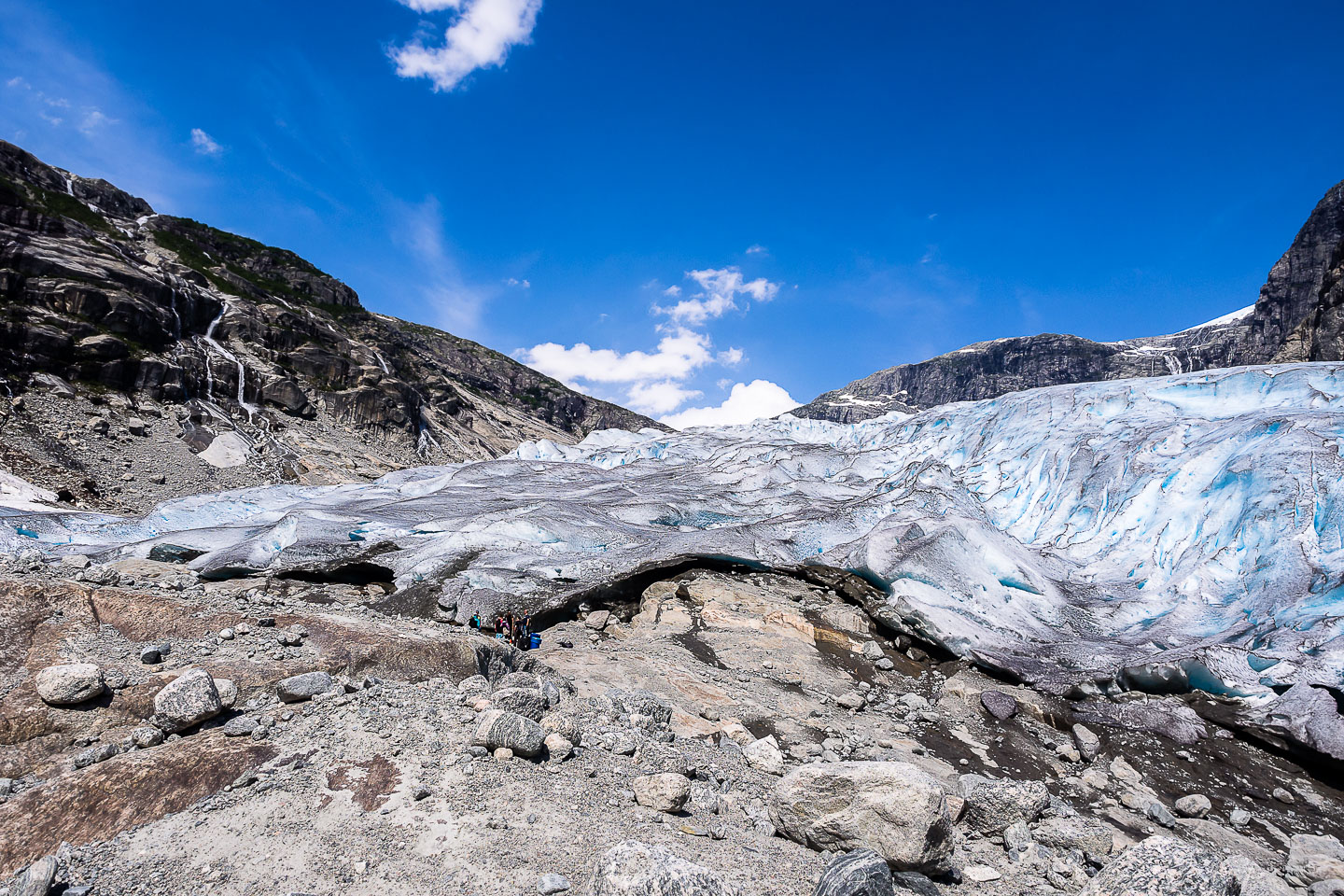 NO140353EE-Nigardsbreen-glacier.jpg