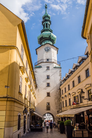 SL15006-Bratislava-St-Michaels-Gate.jpg