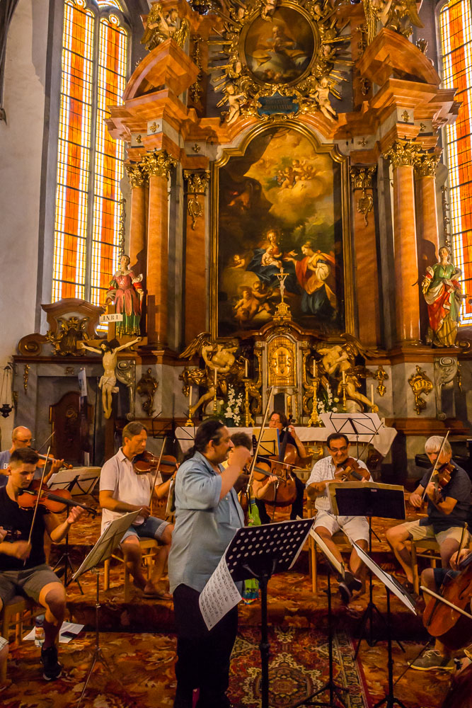 SL15337-Banska-Stiavnica-music-rehesal-in--church.jpg