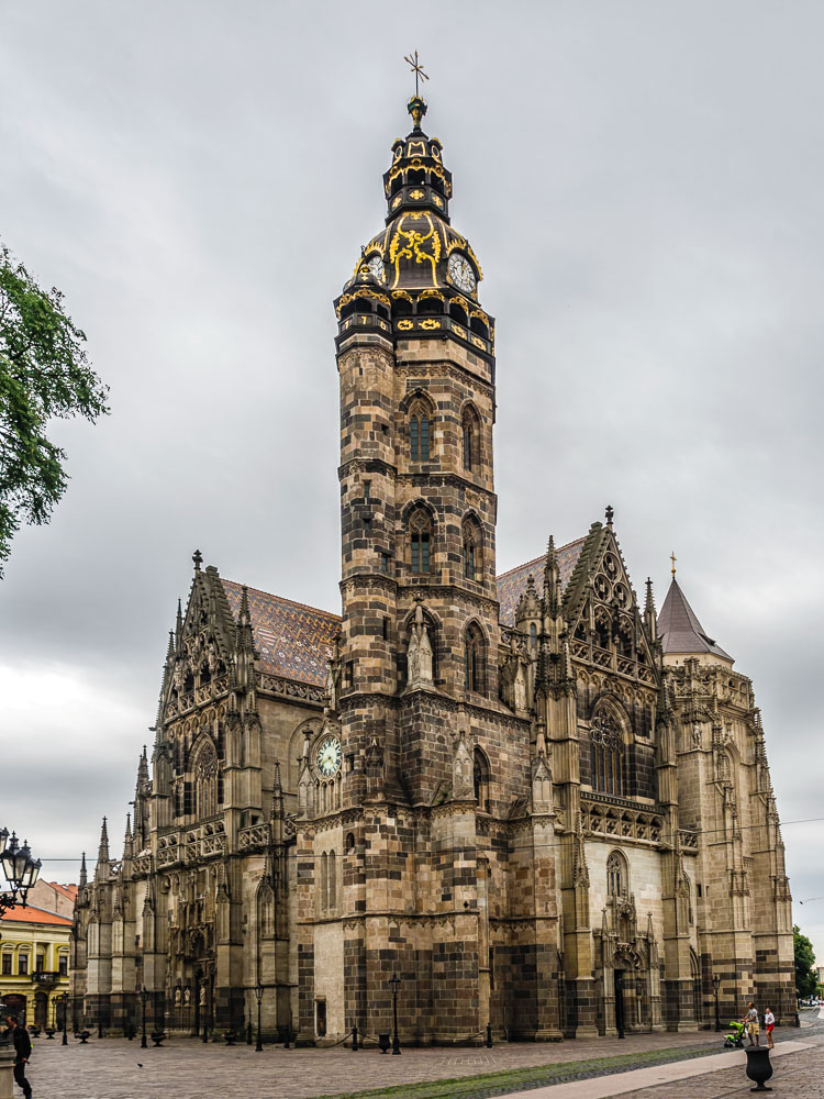 SL15517-Edit-Cathedral-of-Kosice_v1.jpg