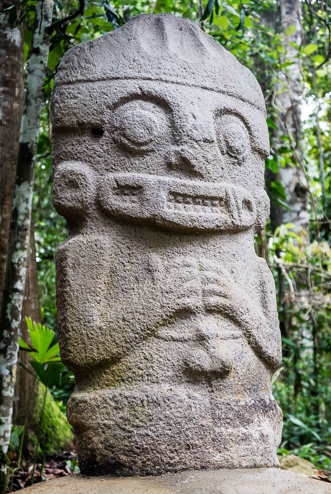 CO150465E-San-Augustin---Archeological-park--Bosque-de-les-estatuas.jpg