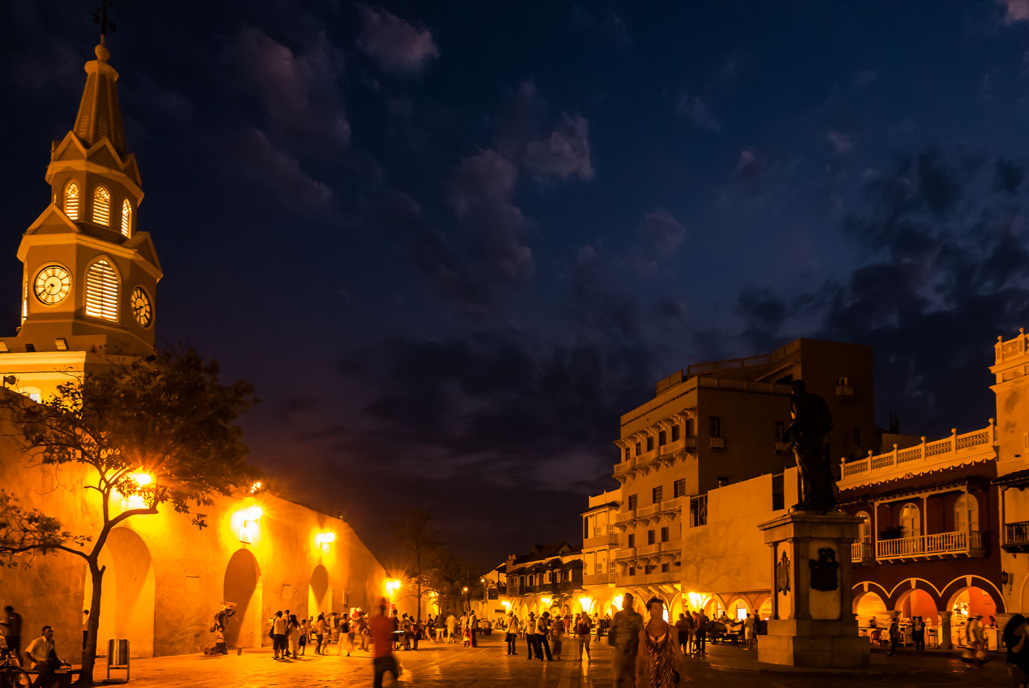 CO151593E-Cartagena-Square-of-the-Carriages.jpg