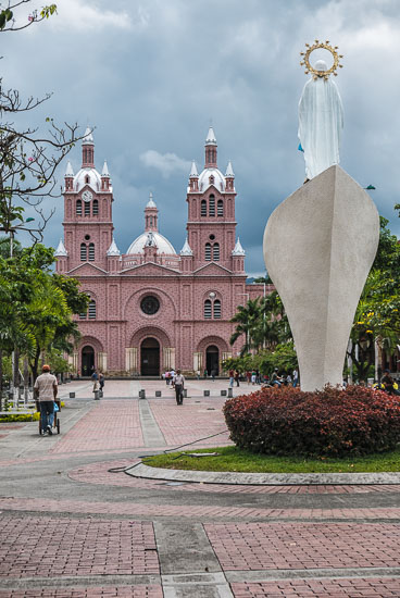 CO150689E-Ginebra-a-religious-village.jpg CO150689E-Ginebra-a-religious-village.jpg