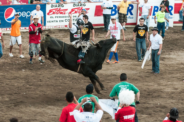 CR120143-Edit-Rodeo-at-Las-Fiestas-de-Zapote-in-San-Jose.jpg