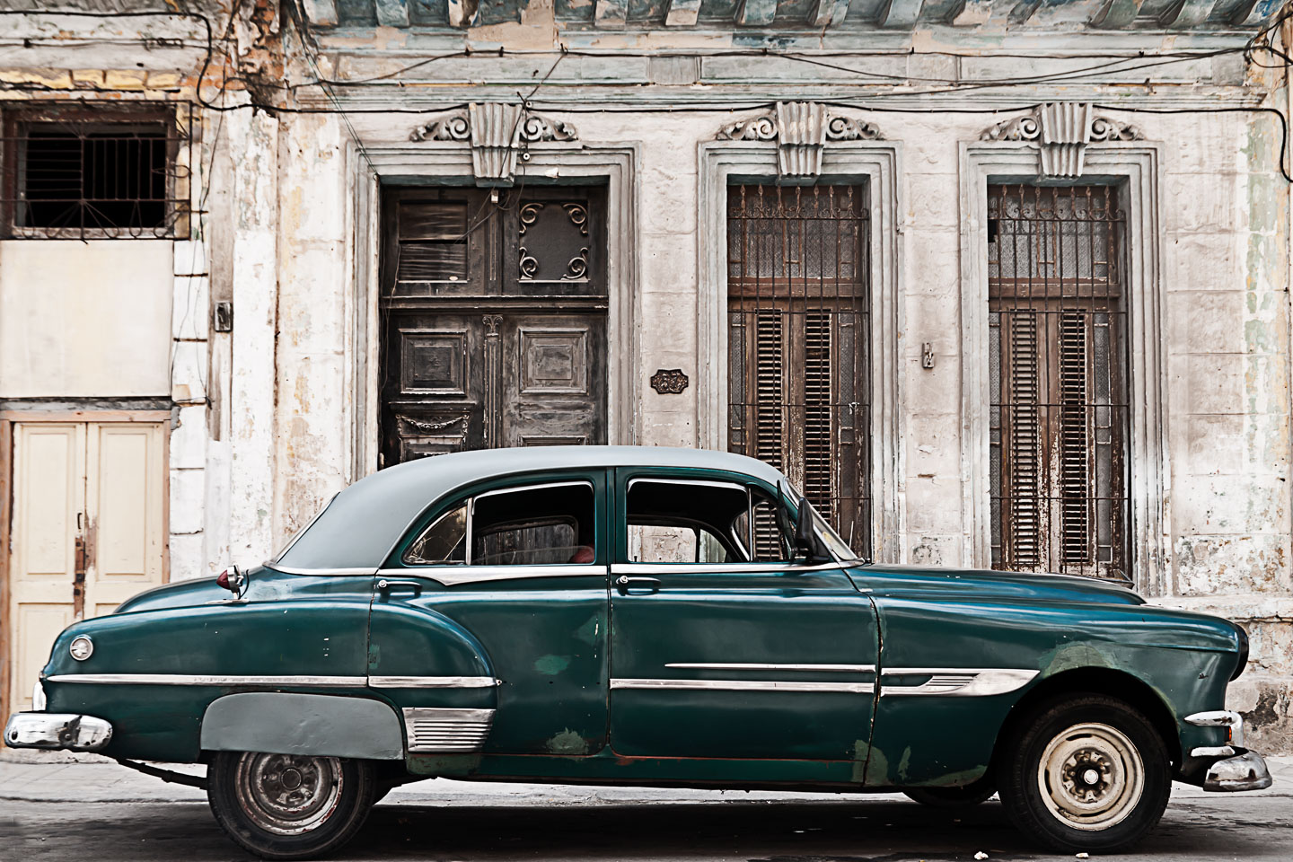 CU120028-Edit-The-beauty-of-decay-in-Centro-Habana.jpg