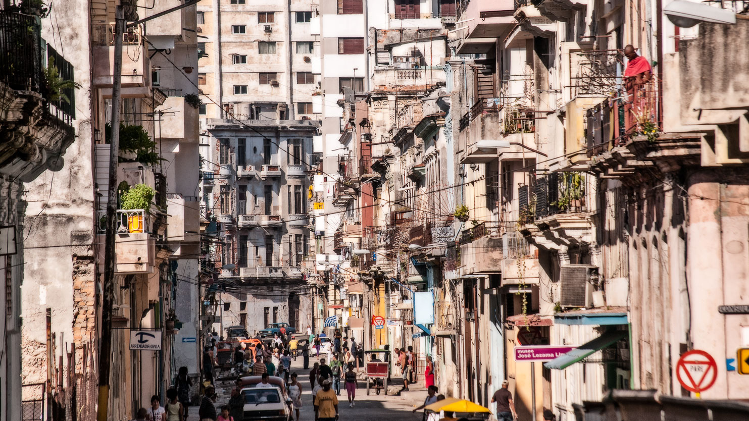 CU120086-Edit-Centro-Habana-streetview.jpg