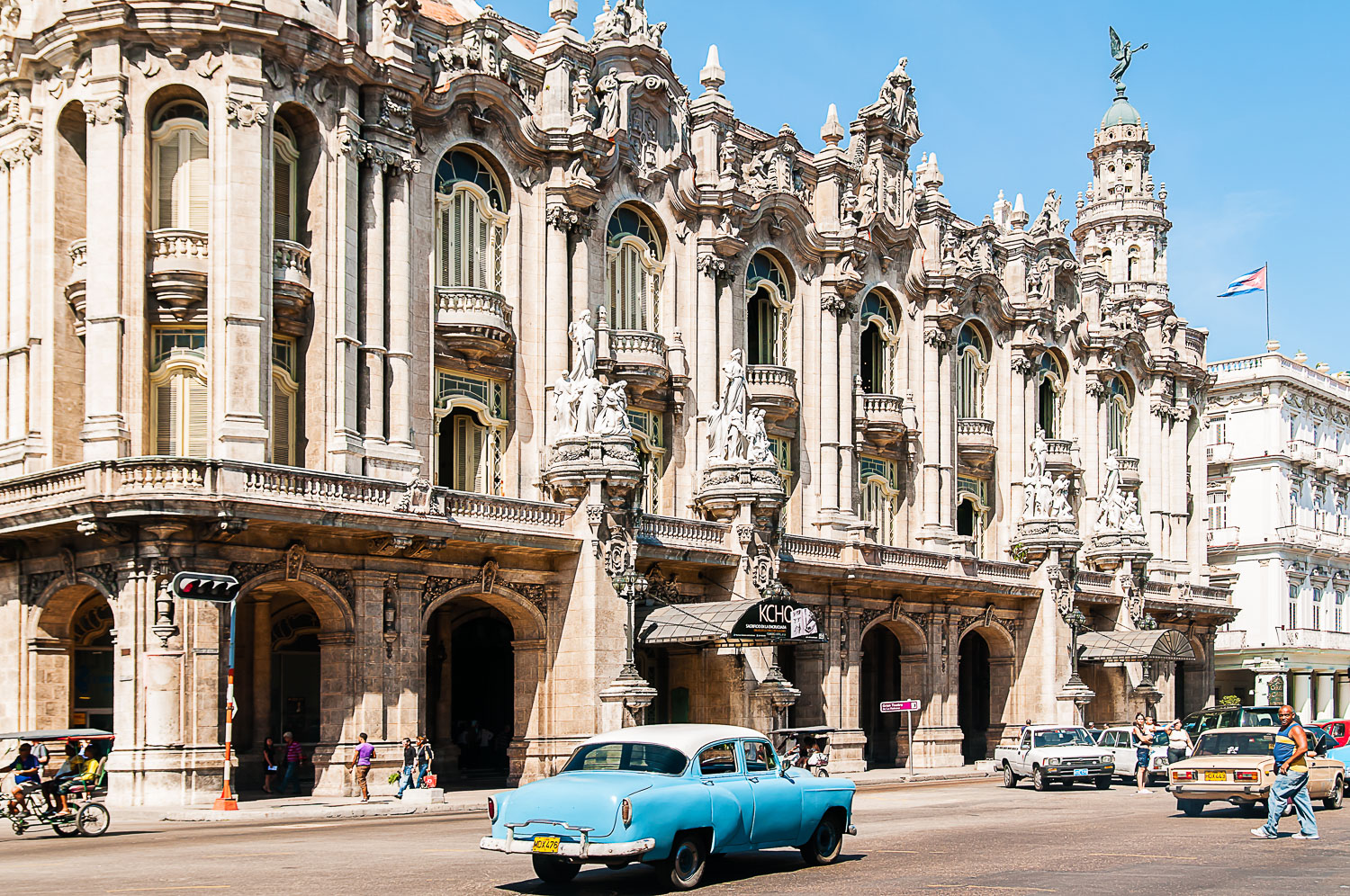 CU120140-Edit-Gran-Theatro-de-la-Habana.jpg