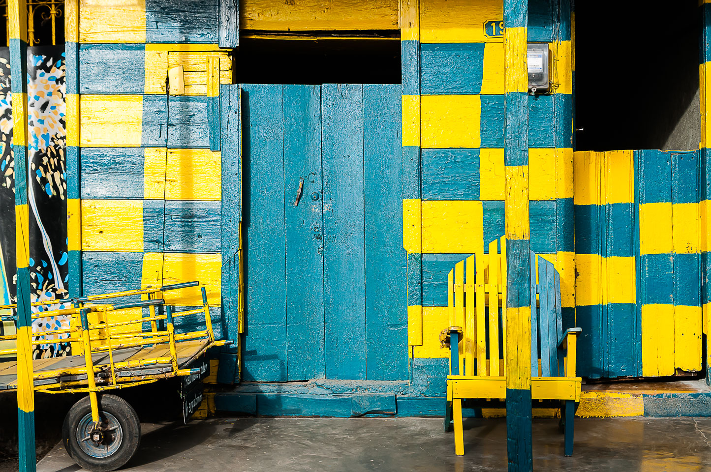 CU120985-Edit-Painted-house-in-Baracoa.jpg