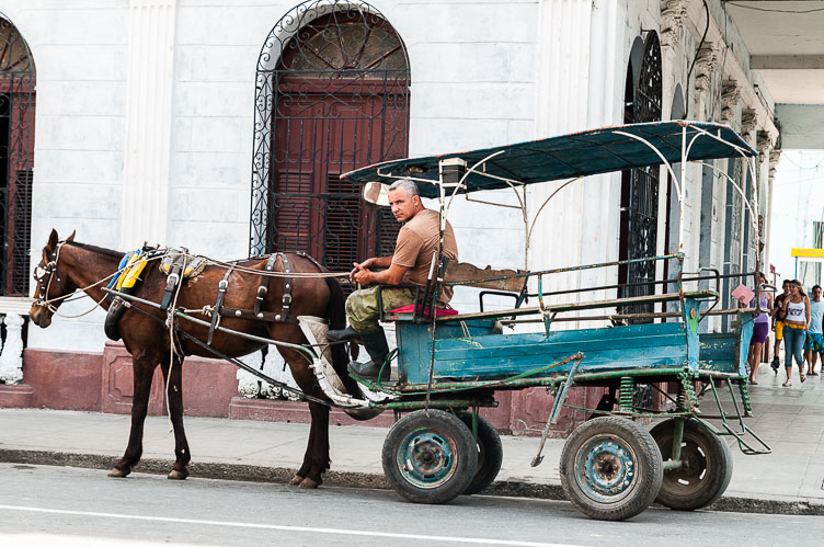 CU120459-Edit-Cienfuegos-streetview.jpg