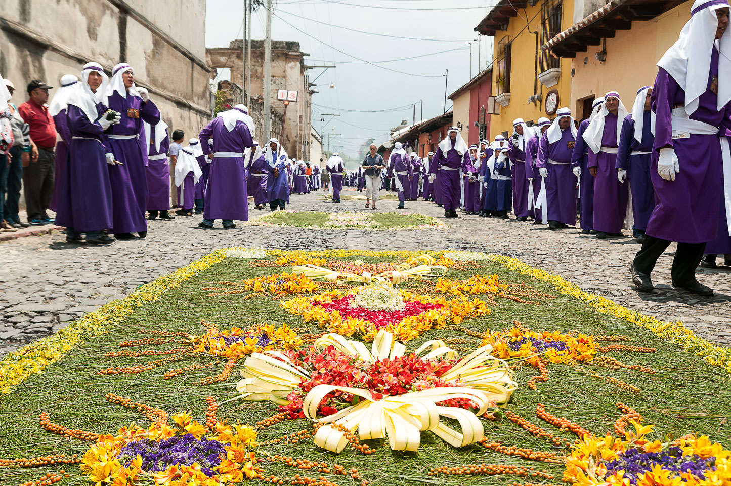 AN120161-Edit-Procession-de-la-Resena-at-La-Merced.jpg