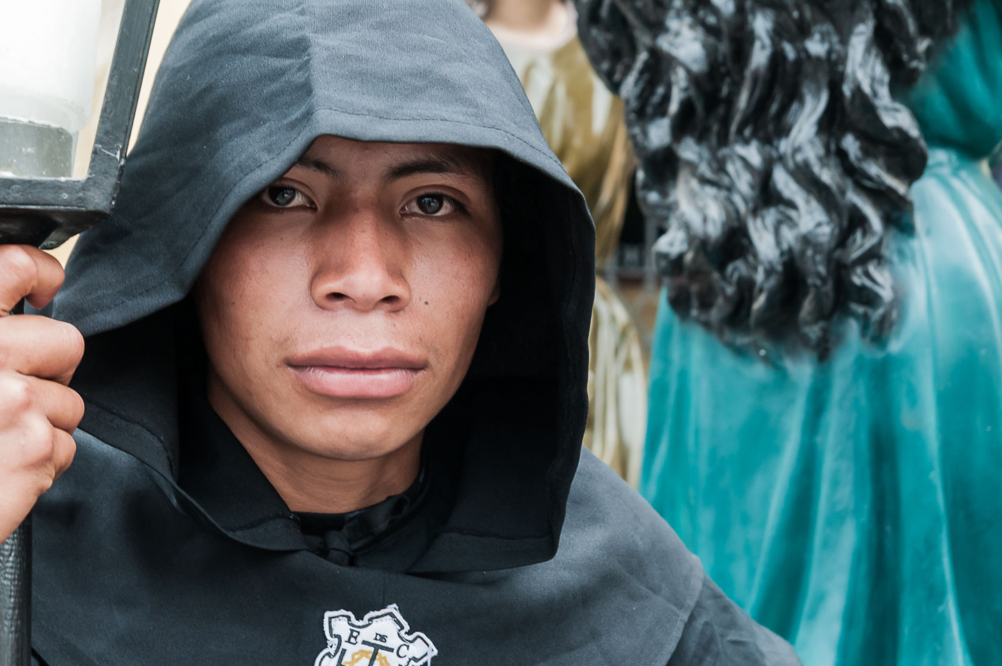 AN120564-Edit-Procession-La-Cathedral-Senor-Sepultado.jpg