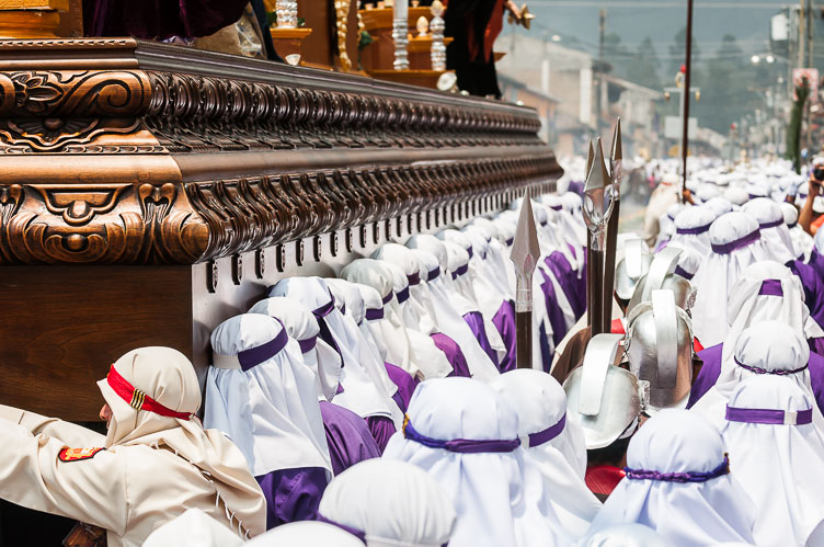 AN120167-Edit-Procession-de-la-Resena,-La-Merced.jpg