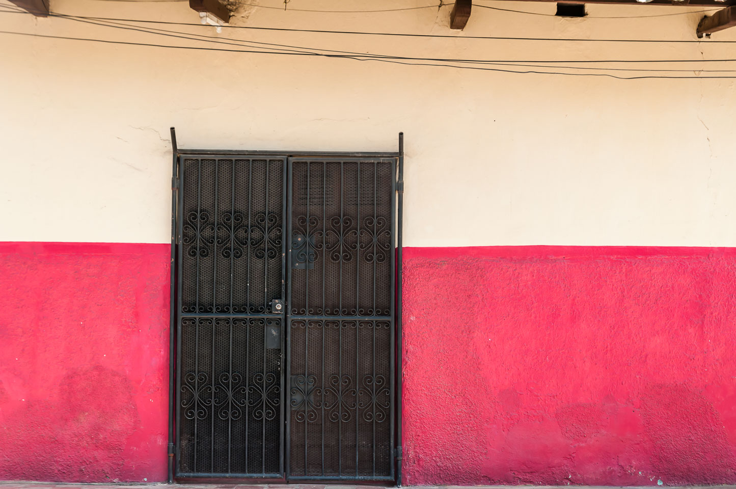 NI120214-Granada-Facade.jpg