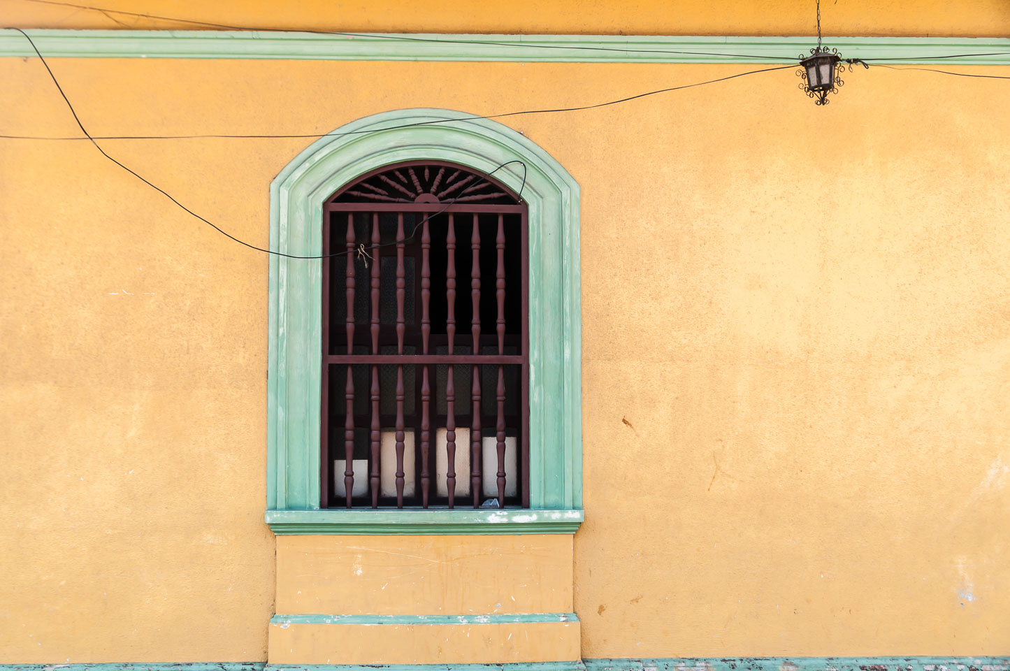 NI120222-Granada-Facade.jpg