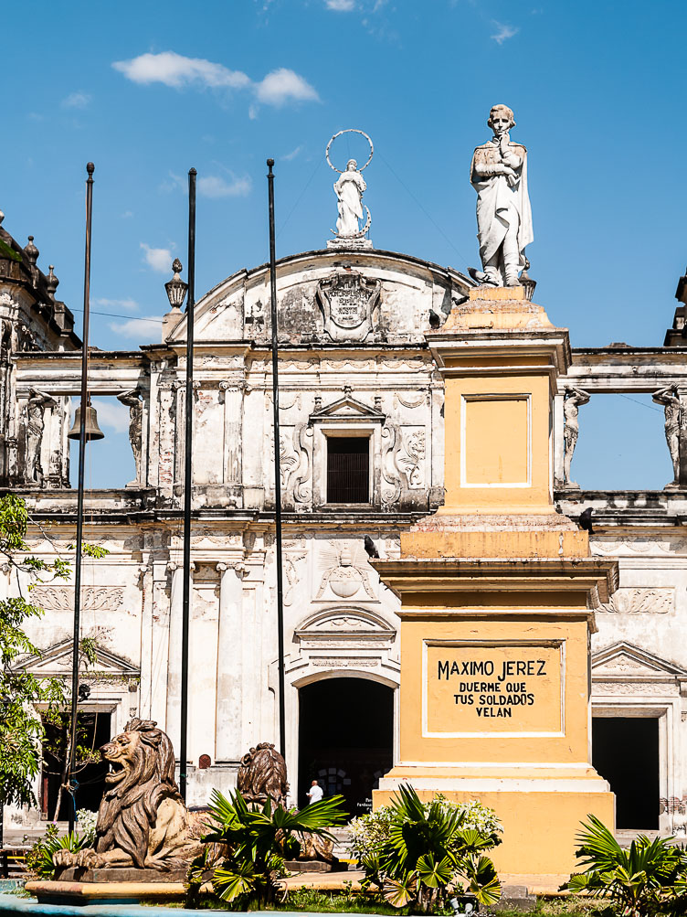 NI120016-Edit-The-Cathedral-of-Leon.jpg